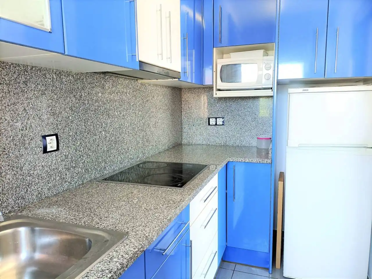 Cocina de Piso en venta en Vic con Calefacción, Terraza y Amueblado