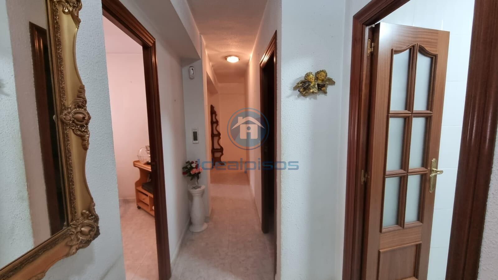 Flat for sale in Alicante / Alacant