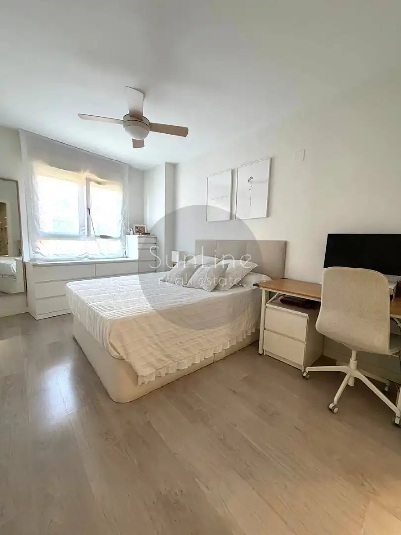 Habitación de Piso en venta en Valencia con Aire acondicionado, Terraza y Trastero