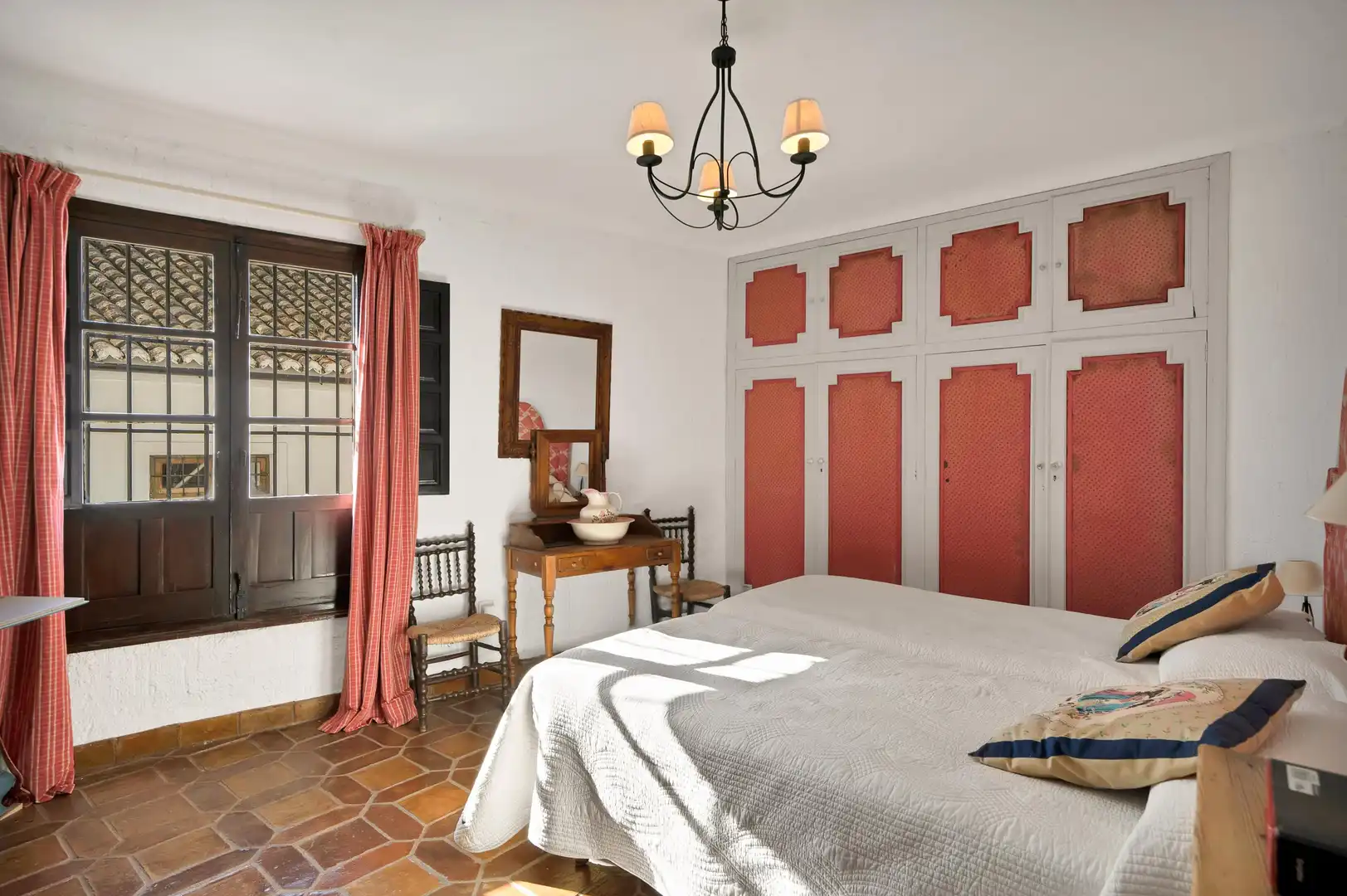 Habitación de Casa o chalet en venta en Ronda con Calefacción, Jardín privado y Terraza