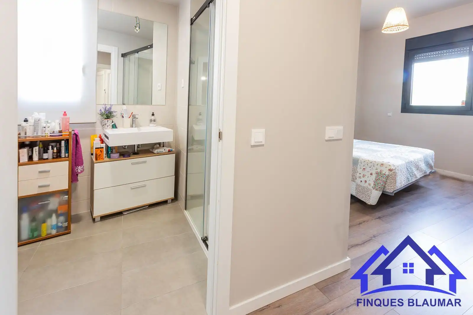 Flat for rent in Centre
