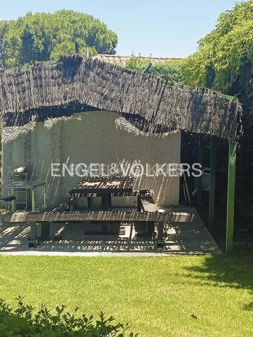 Terrasse von Wohnung zur Miete in Villaviciosa de Odón mit Klimaanlage, Heizung und Privatgarten