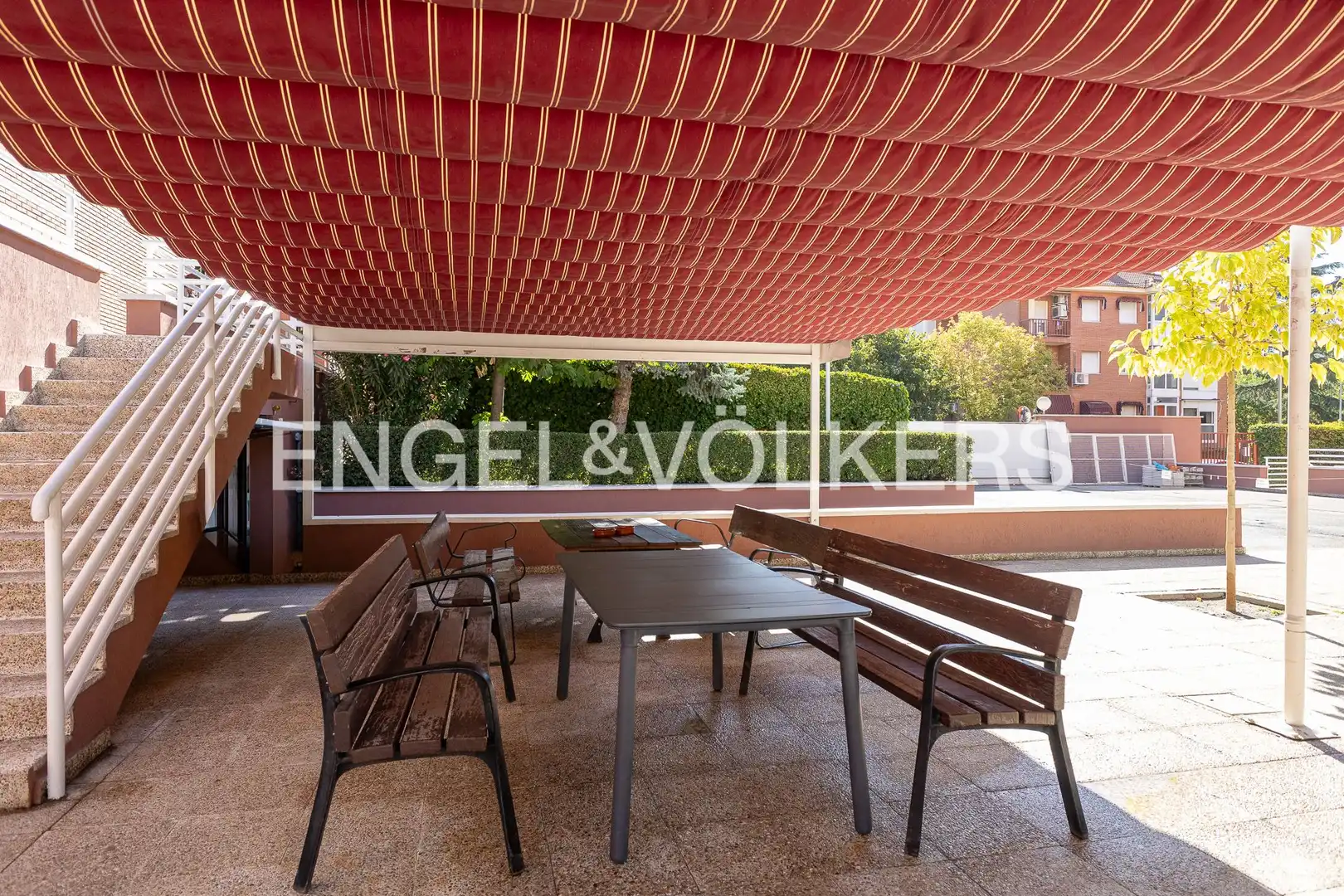 Terraza de Piso en venta en Madrid con Aire acondicionado, Calefacción y Piscina