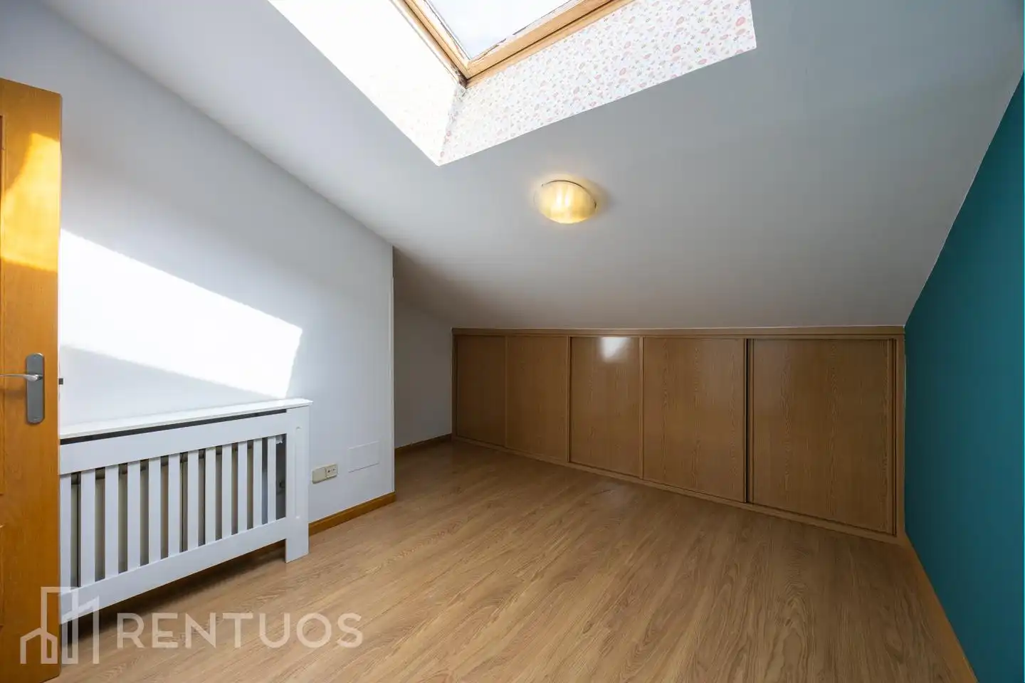 Habitación de Dúplex de alquiler en Madrid con Aire acondicionado, Calefacción y Terraza