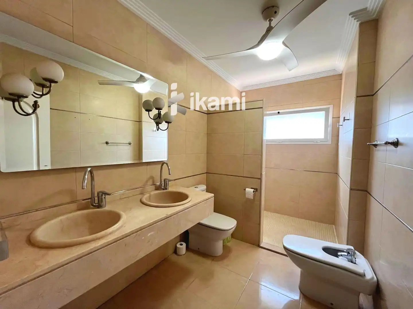 Bathroom of Houses for sale in Beniarbeig  with Air Conditioner, Heating and Terrace