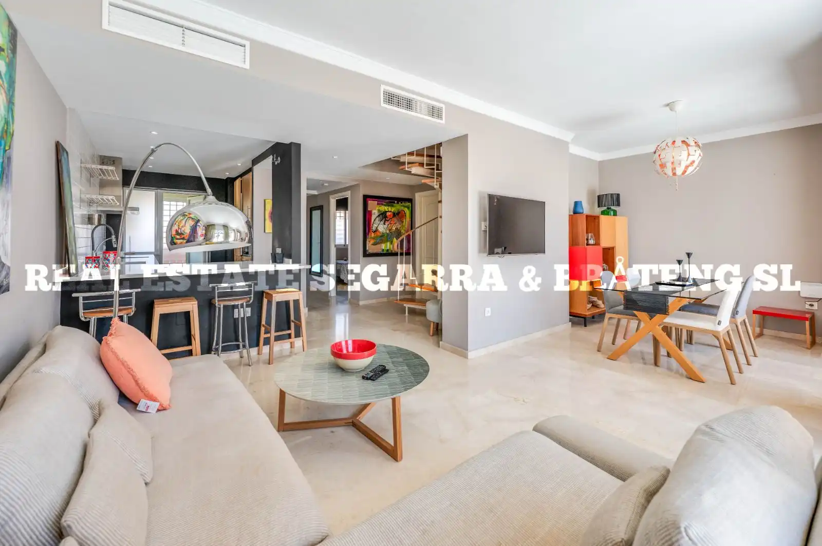 Dúplex en venta en Calle Olmo, Santa María