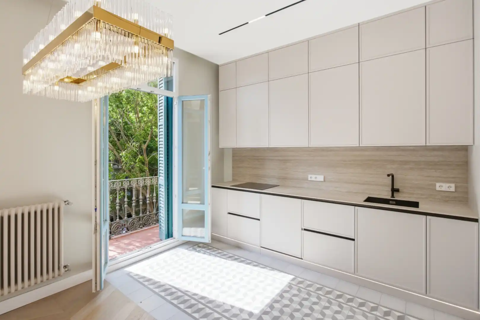 Piso con terraza en venta en Carrer de València, imagen 4