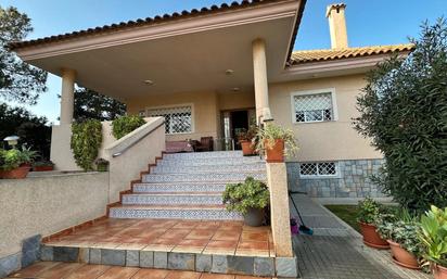 Vista exterior de Casa o xalet en venda en Cartagena amb Jardí privat, Forn i Rentadora