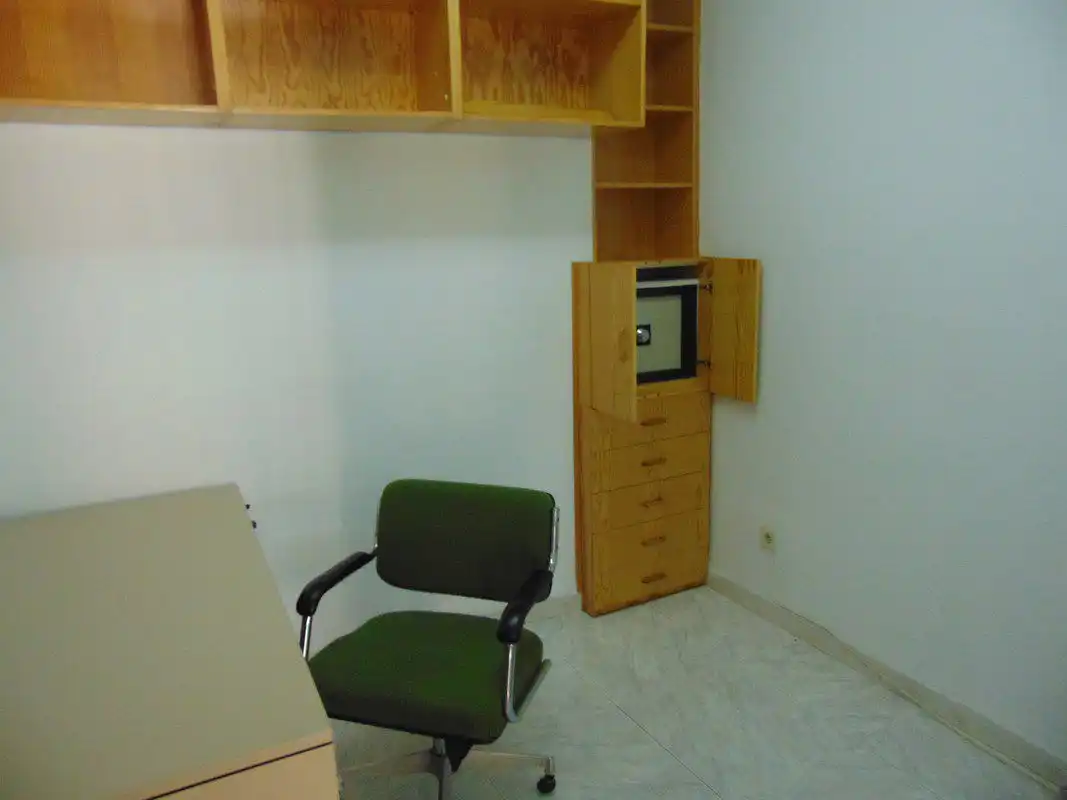Local comercial de lloguer a Valdepeñas, imagen 5