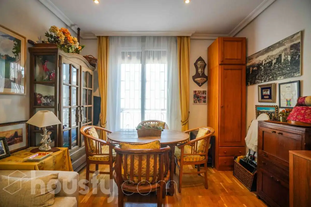 Habitación de Ático en venta en Madrid con Aire acondicionado, Calefacción y Parquet