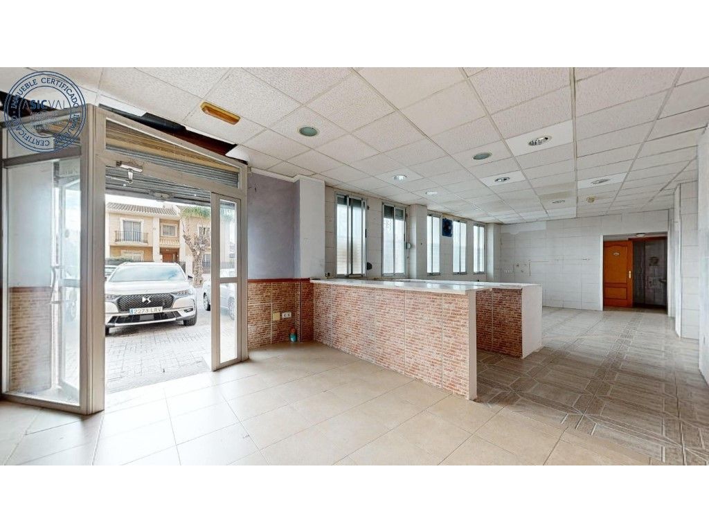 Premises for sale in El Puig de Santa Maria