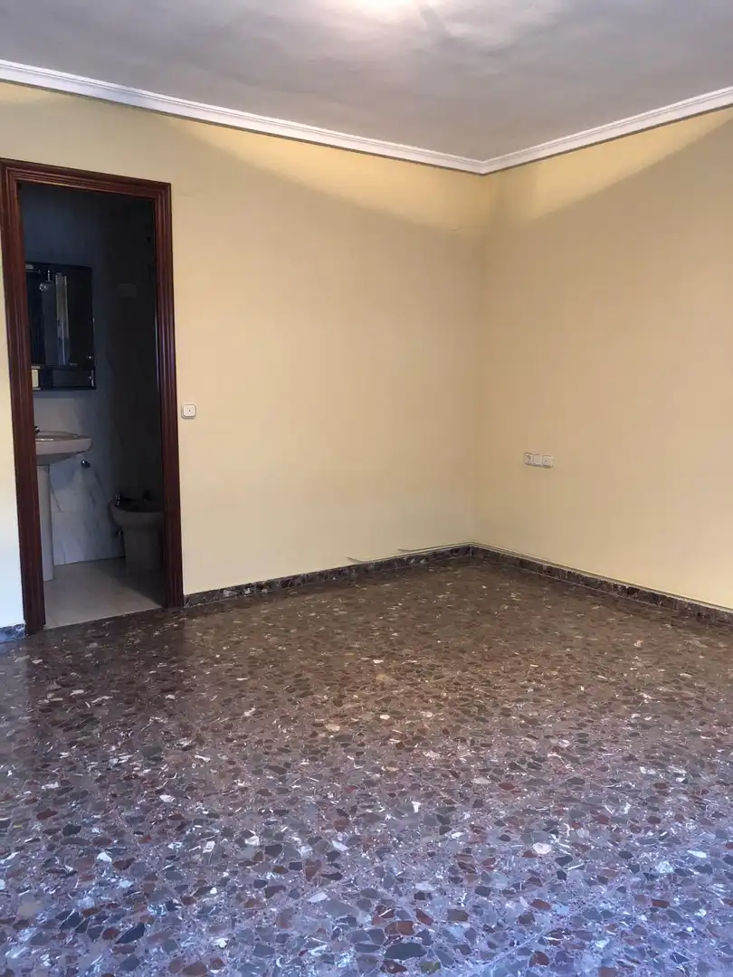 Dormitori de Pis en venda en Mogente / Moixent amb Aire condicionat, Calefacció i Traster