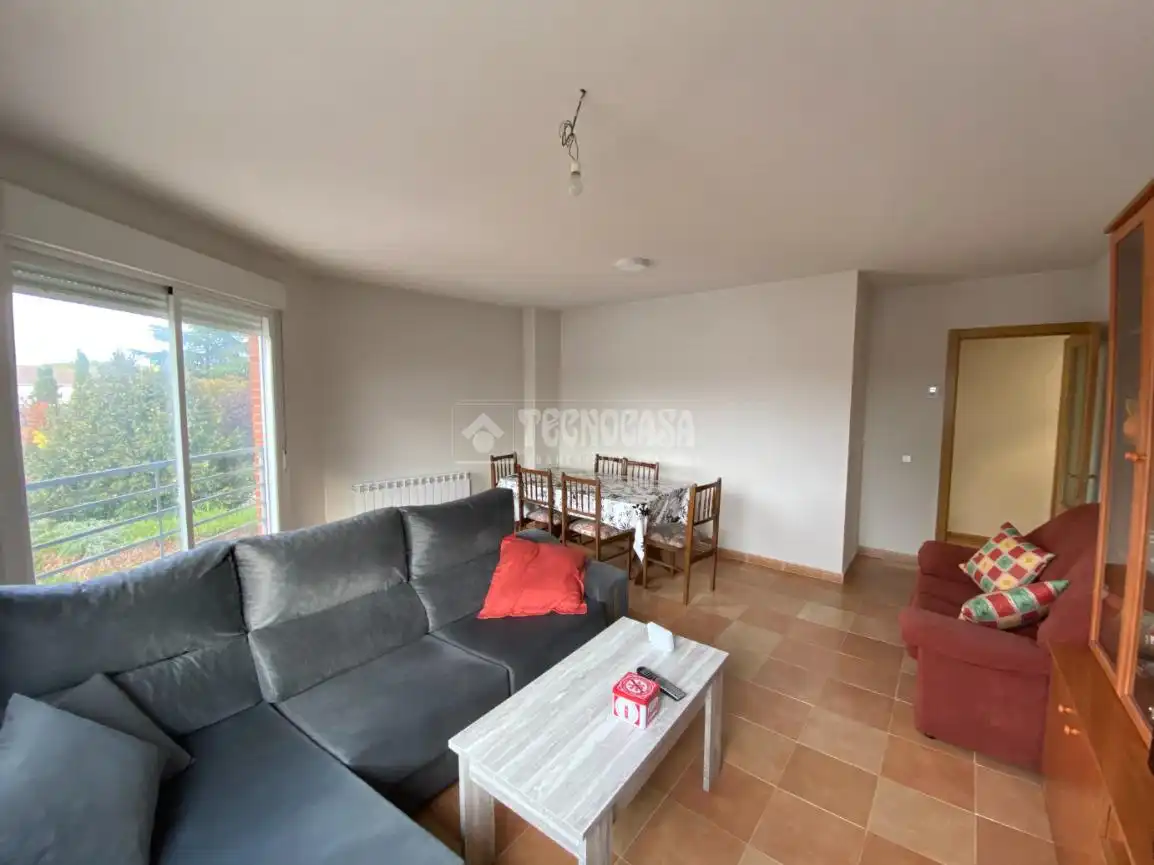 Sala de estar de Piso en venta en Yunquera de Henares con Calefacción