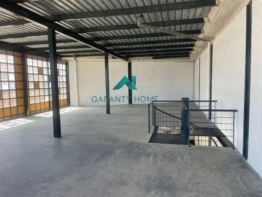 Nau industrial de lloguer a Bollullos de la Mitación