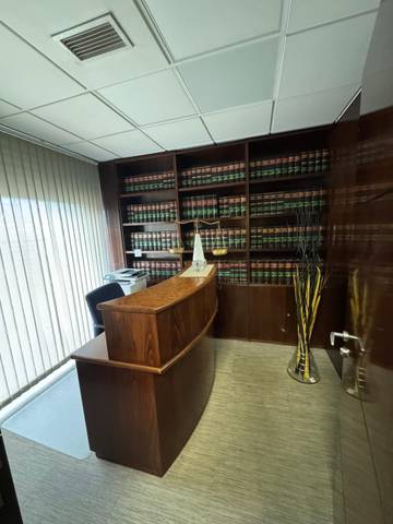 Oficina en Venta en Carrer del Cardenal Reig en La Maternitat i Sant Ramon