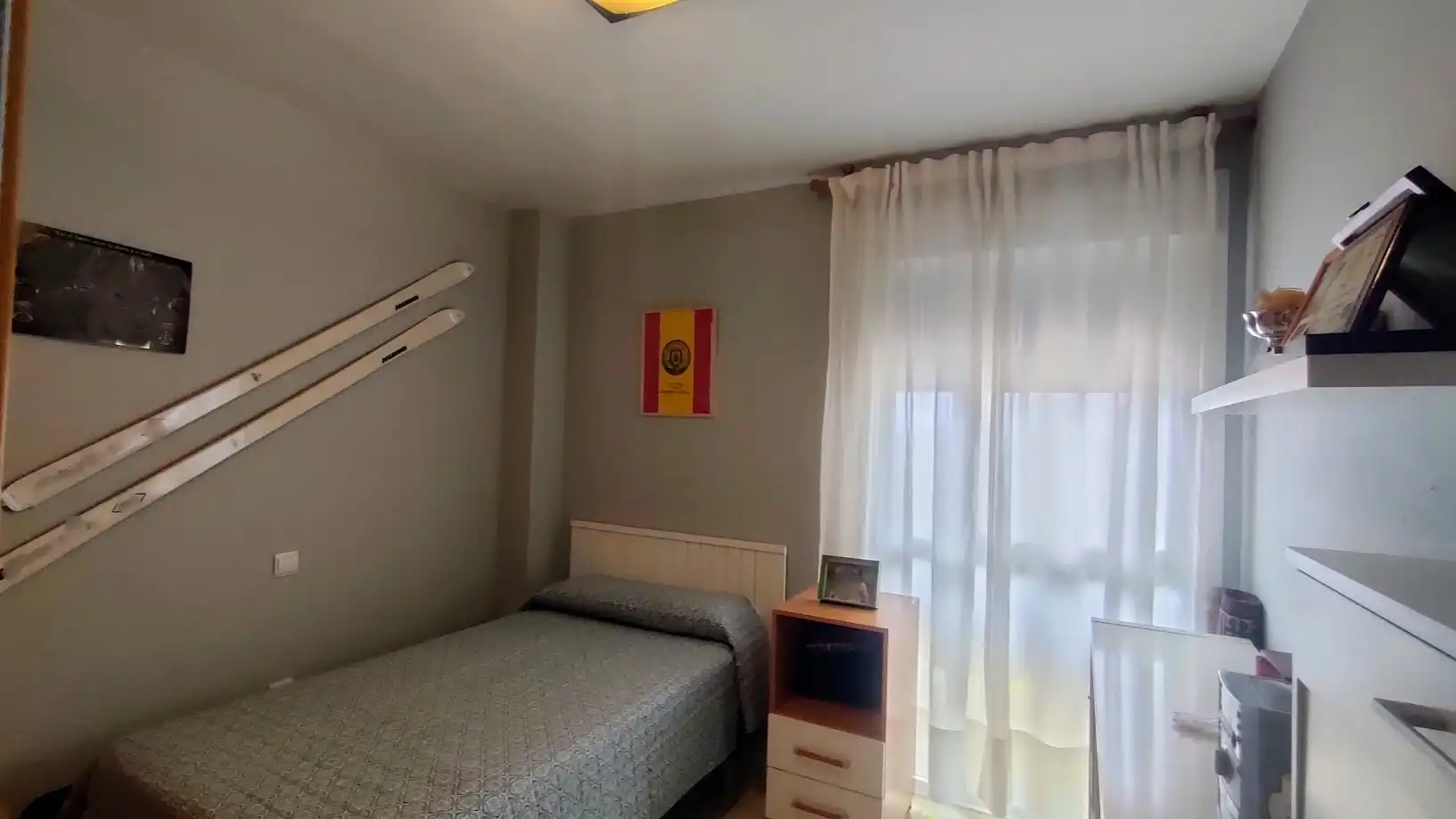 Habitación de Piso en venta en Cebolla con Aire acondicionado, Calefacción y Terraza