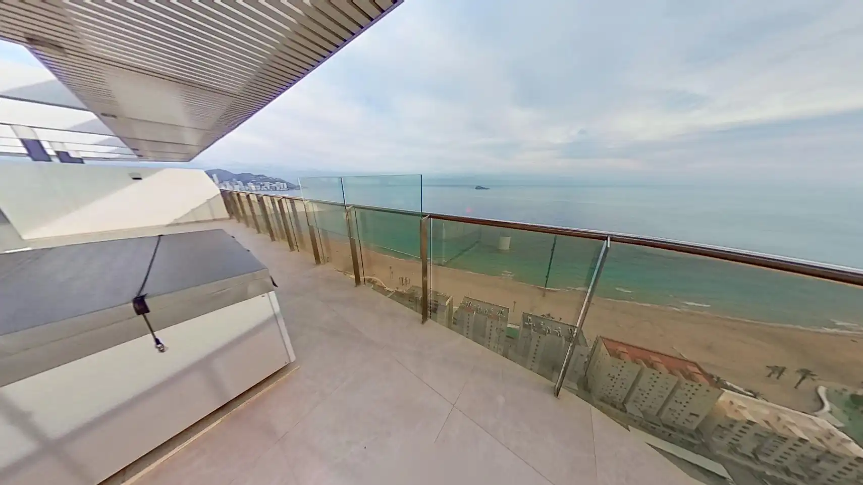 Terraza de Ático en venta en Benidorm con Aire acondicionado, Calefacción y Terraza
