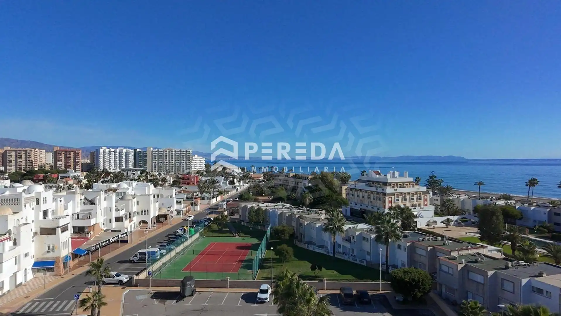 Exterior view of Houses for sale in Roquetas de Mar  with Terrace and Community pool