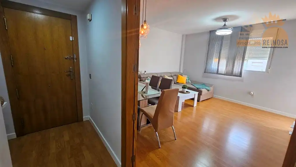 Habitación de Piso de alquiler en Molina de Segura con Aire acondicionado, Calefacción y Amueblado