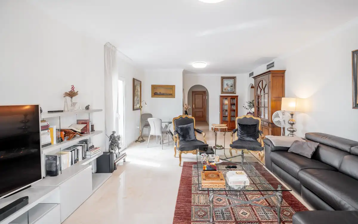 Sala de estar de Piso en venta en Marbella con Aire acondicionado y Terraza
