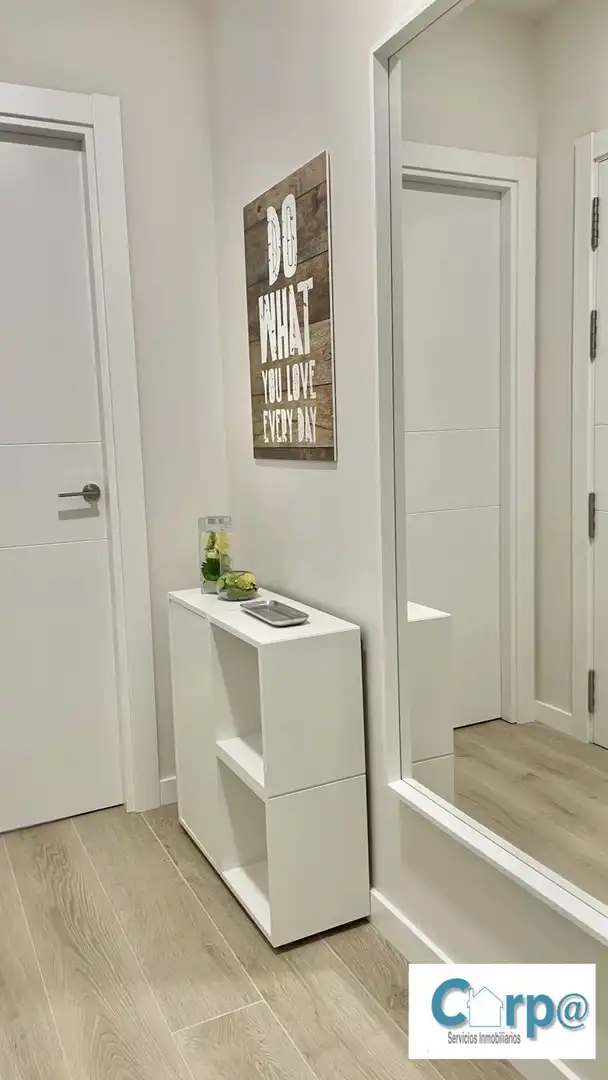 Wohnung zur Miete in  Pamplona / Iruña mit Heizung, Terrasse und Abstellraum