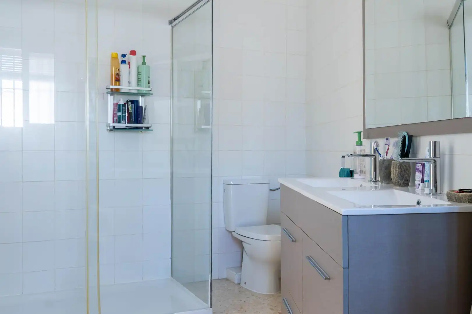 Bathroom of Houses for sale in Carrión de los Céspedes  with Air Conditioner and Heating