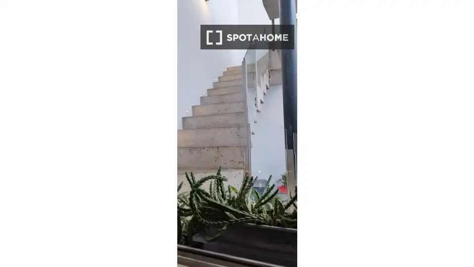 Apartament per a compartir en Córdoba amb Aire condicionat, Calefacció i Terrassa