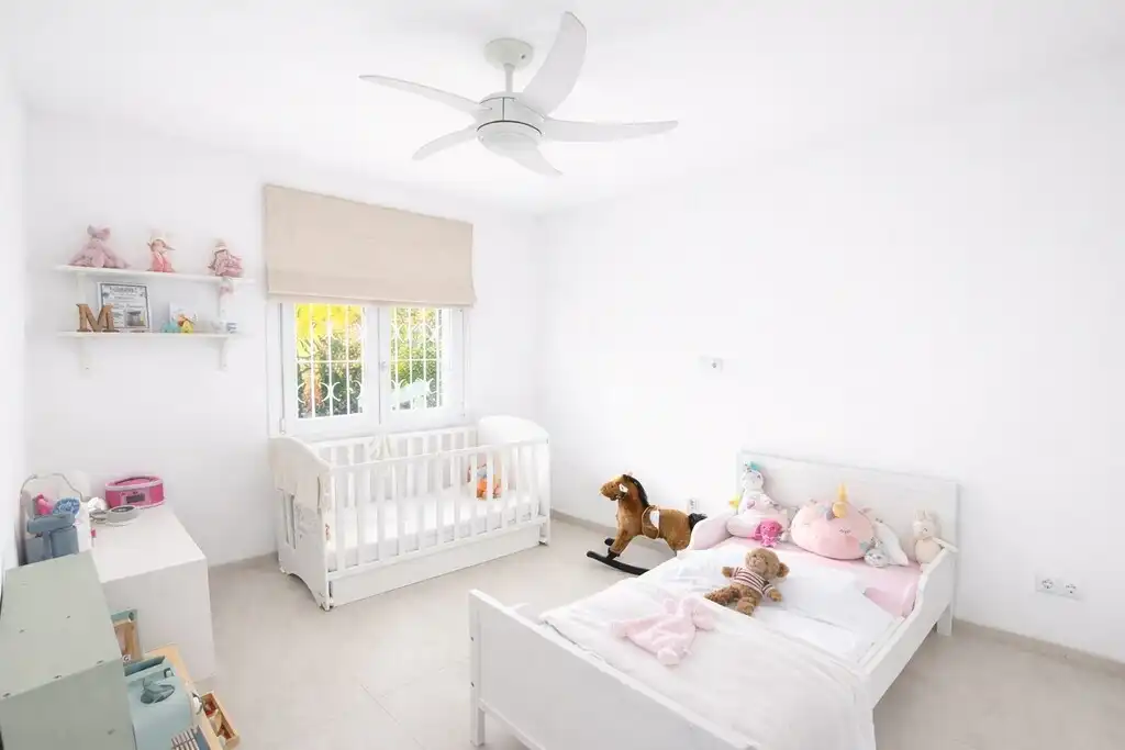 Habitación de Apartamento en venta en Calvià con Aire acondicionado, Jardín privado y Terraza