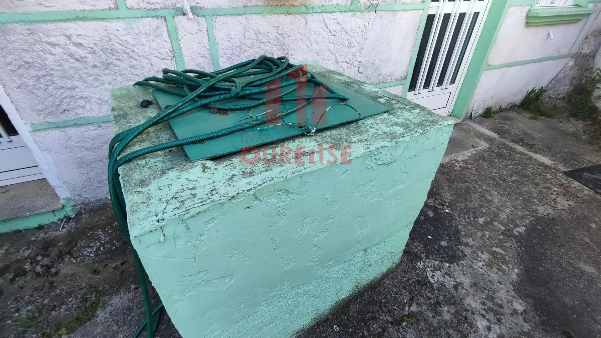 Vista exterior de Casa o xalet en venda en Xunqueira de Ambía amb Jardí privat i Balcó