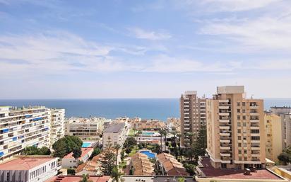 Vista exterior de Apartament en venda en Torremolinos amb Terrassa