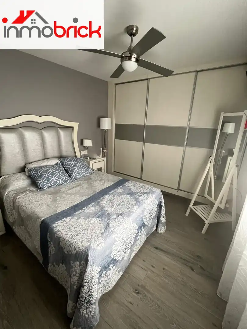 Habitación de Piso en venta en Lucena con Aire acondicionado