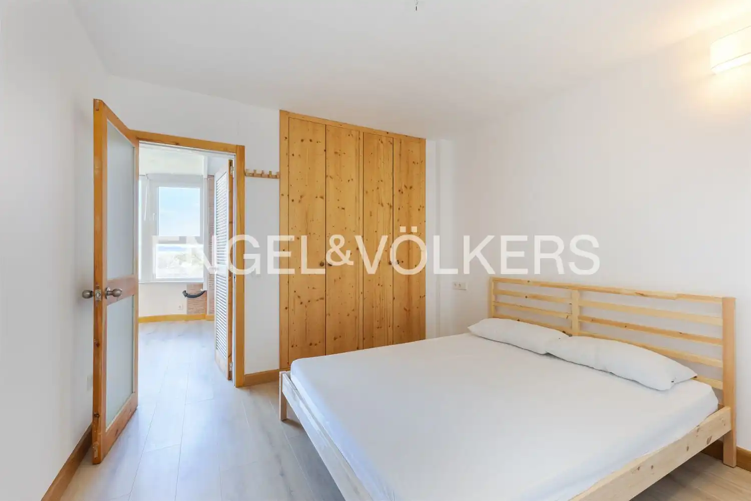 Schlafzimmer von Wohnung zum Verkauf in Valencia mit Heizung und Schwimmbad