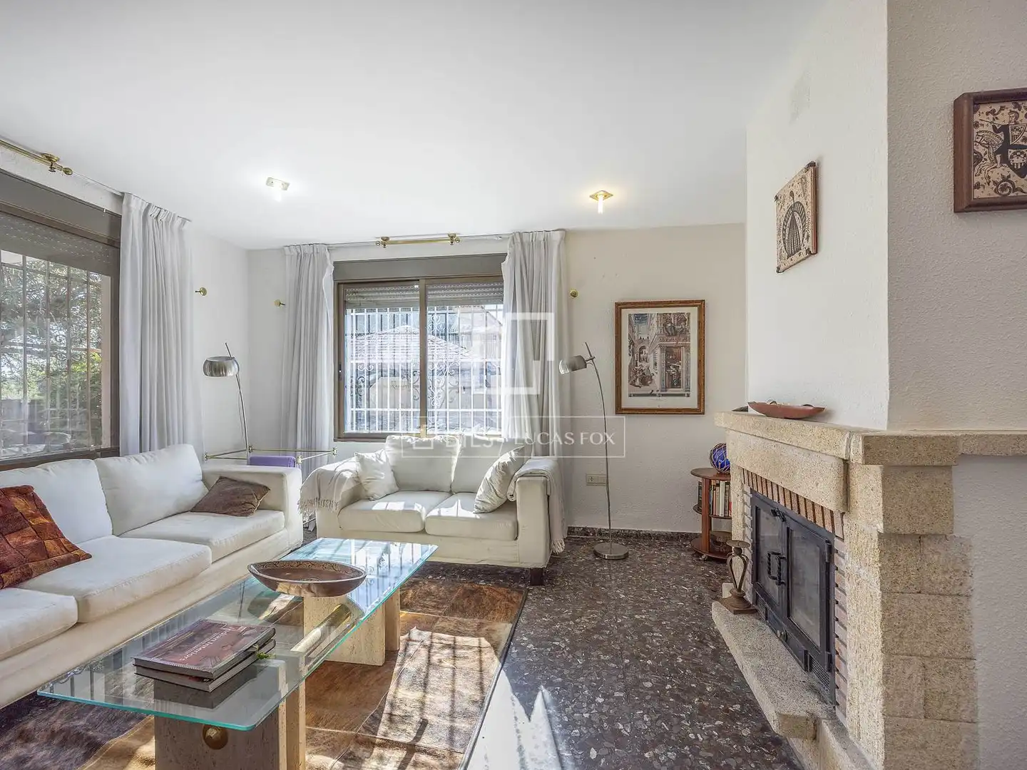 Sala de estar de Casa o chalet en venta en L'Eliana con Aire acondicionado, Calefacción y Jardín privado