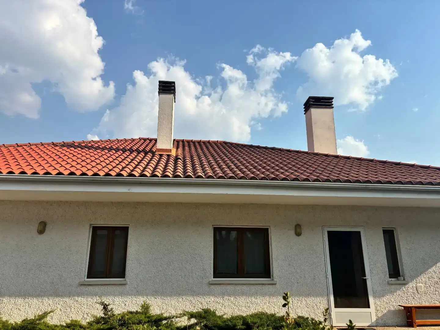 Vista exterior de Casa o chalet en venta en Mojados con Piscina