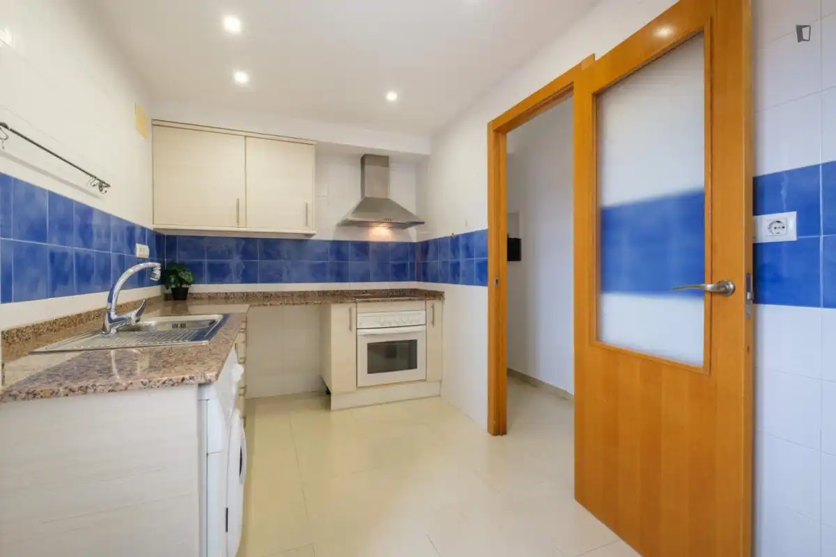 Cuina de Apartament per a compartir en Benalúa - Babel