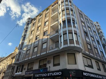 Appartement avec balcon à vendre à Calle Alfonso XIII
