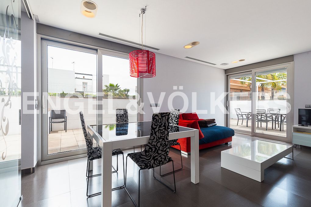 Living room of Single-family semi-detached for sale in Rafelbuñol / Rafelbunyol  with Air Conditioner, Heating and Terrace