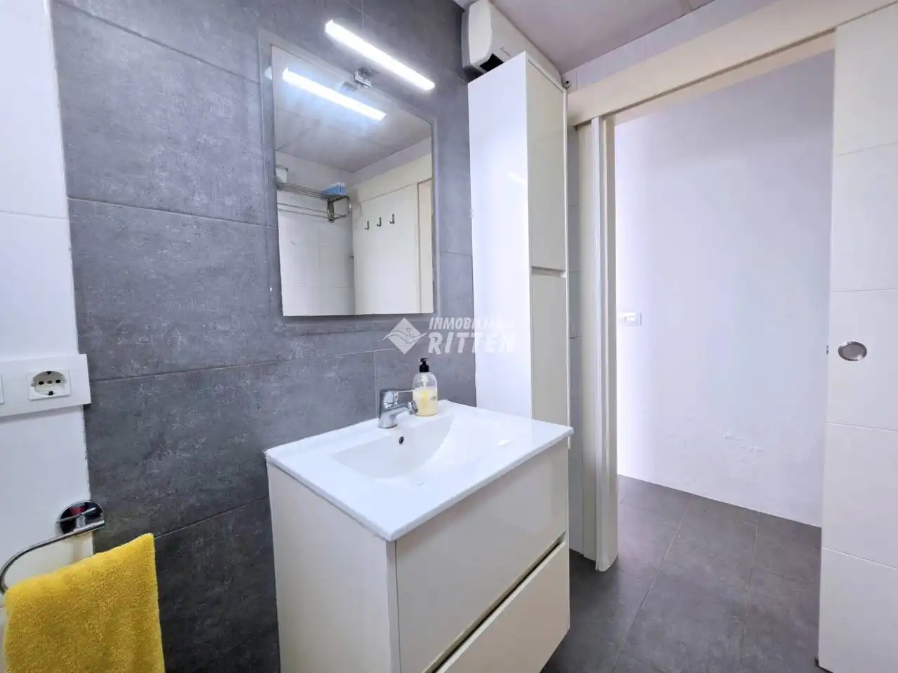 House with garden for sale in Calle Acacías 26, imagen 21