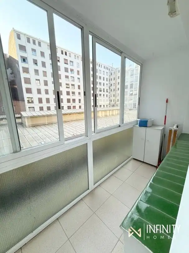 Terraza de Piso en venta en Bilbao  con Calefacción, Terraza y Balcón