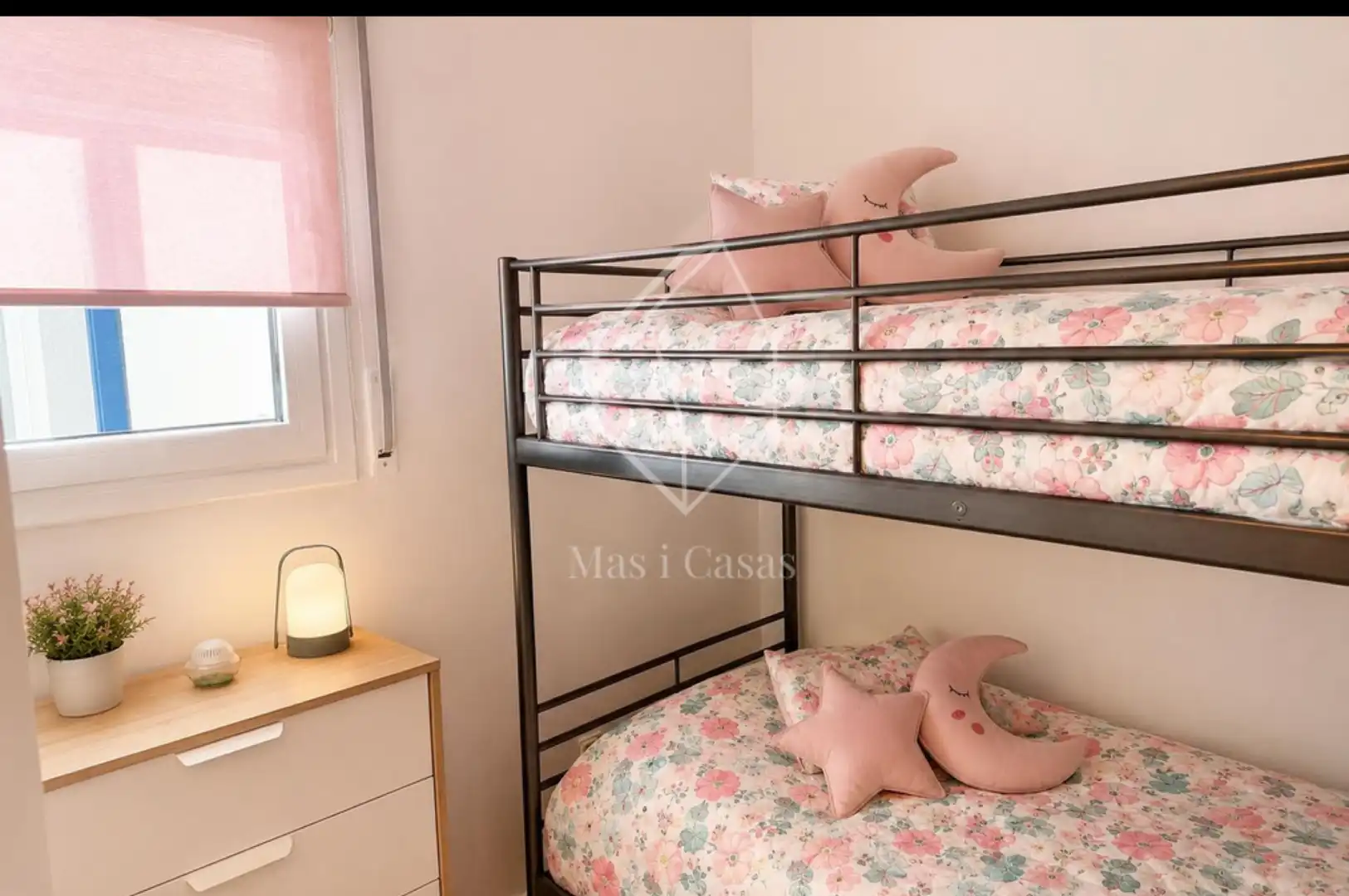Habitación de Apartamento en venta en L'Escala con Aire acondicionado, Calefacción y Terraza
