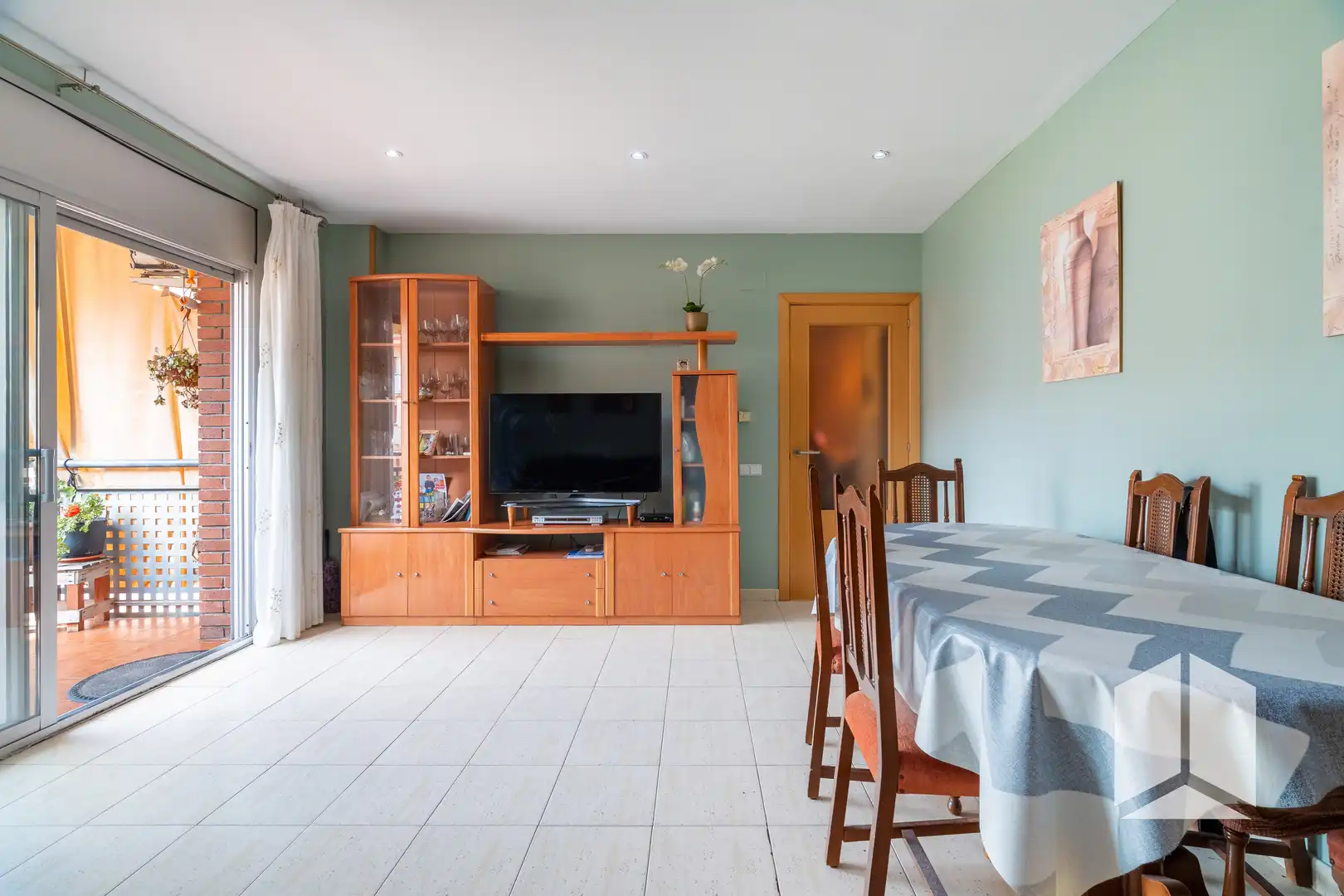 Living room of Flat for sale in Castelldefels  with Swimming Pool and Balcony