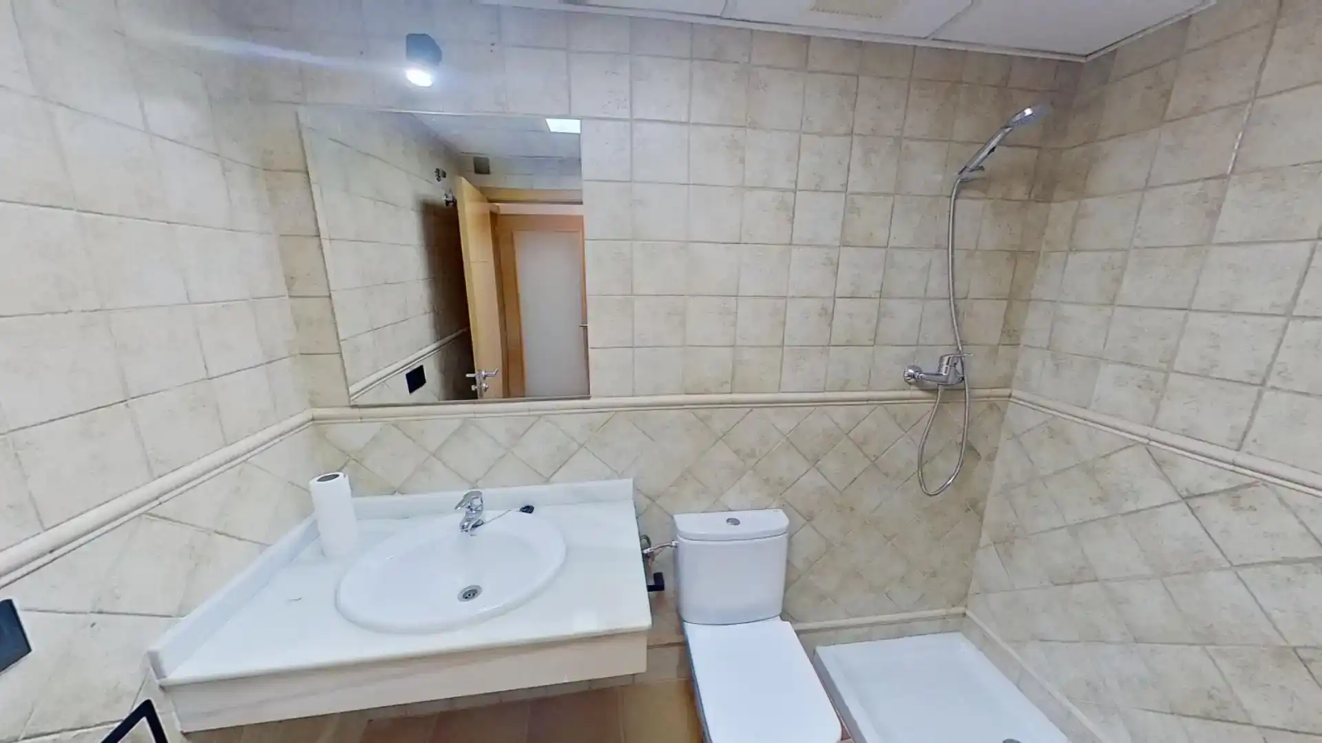 Badezimmer von Dachboden zum Verkauf in Villanueva del Río Segura mit Klimaanlage, Schwimmbad und Balkon