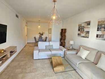 Apartament amb piscina de lloguer a Nueva Andalucía
