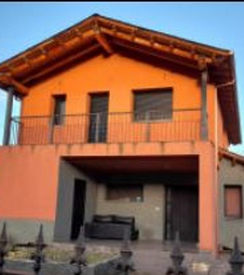 Foto 2 de Casa o xalet en venda a Calleja, Vega de Espinareda, León