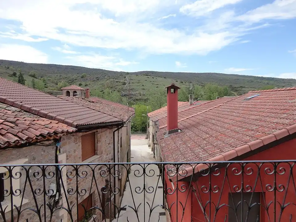 Vista exterior de Finca rústica en venta en Valle de Valdelaguna con Calefacción, Terraza y Trastero