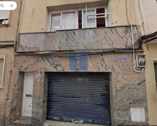 Vista exterior de Casa adosada en venda en Premià de Mar amb Terrassa