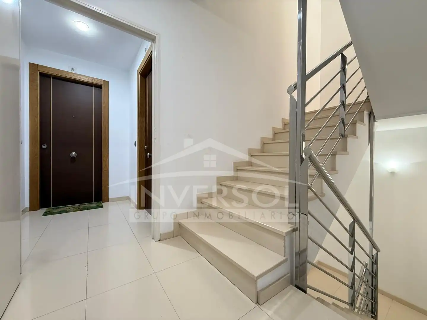Flat for sale in Adra  with Air Conditioner, Heating and Furnished