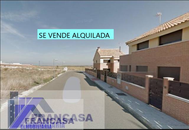 Casa-chalet en Venta en Noez