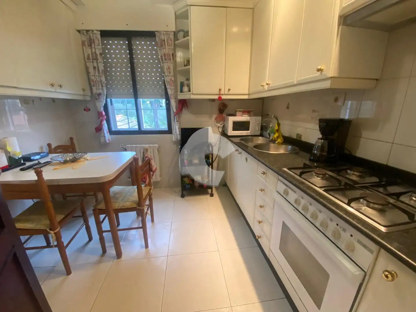 Kitchen of Detached homes for sale in Ourense Capital   with Private garden
