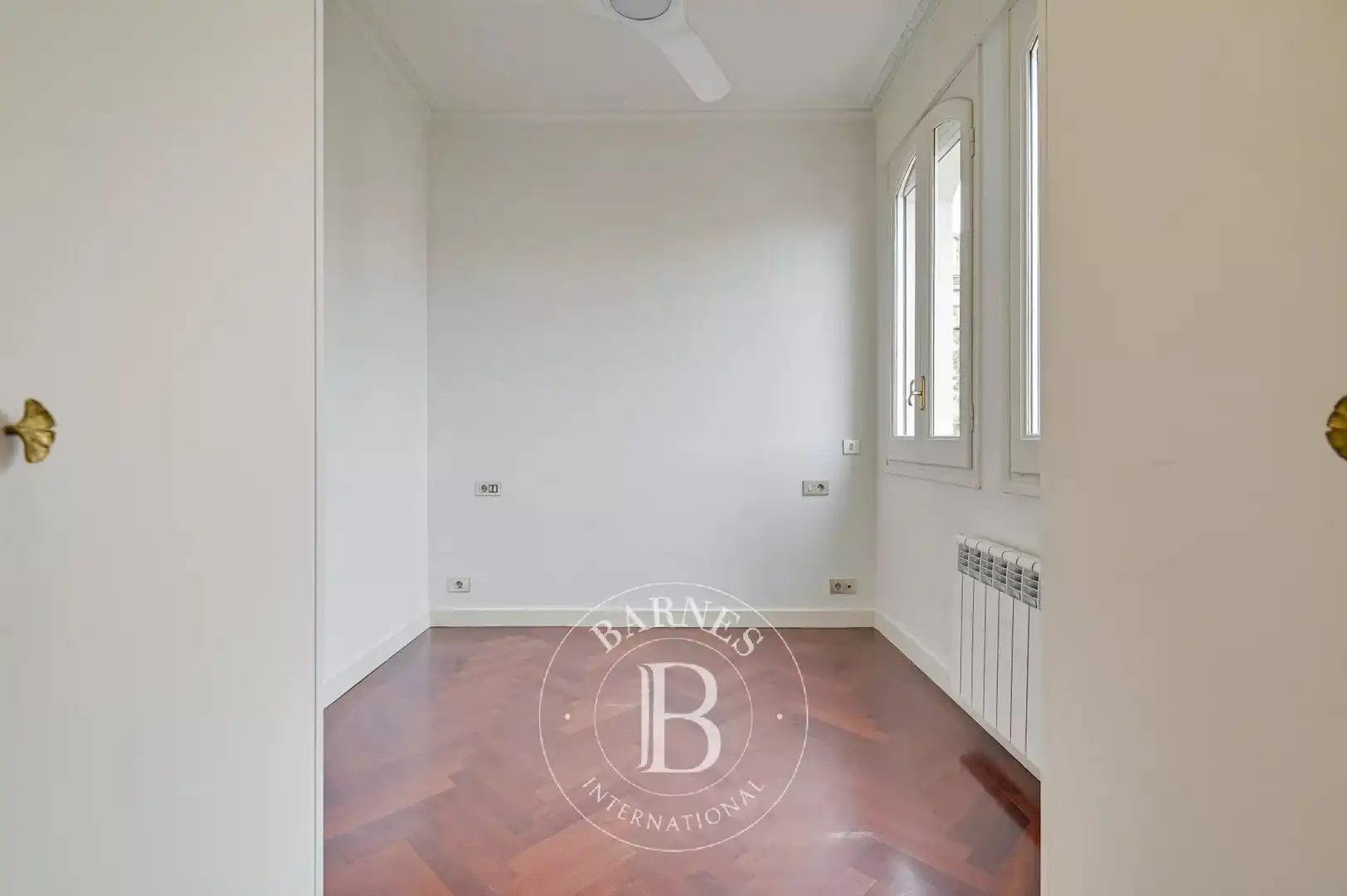 Wohnung zur Miete in Barcelona mit Klimaanlage, Heizung und Terrasse